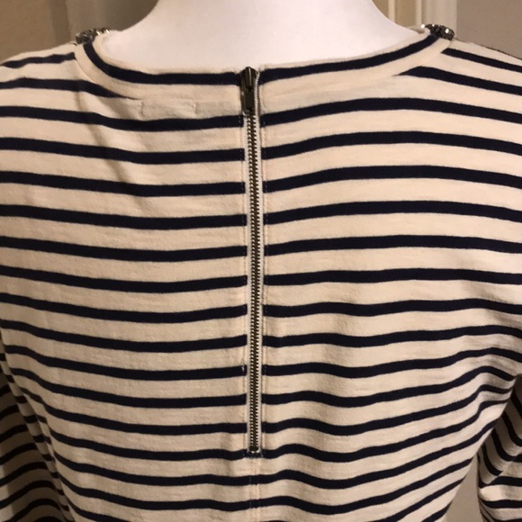 J Crew - Long Sleeve Tee with Jewel Collar - Picture 4 of 12